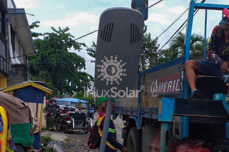 Farolas solares iluminan Cebu